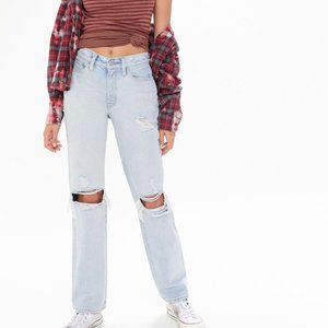 BDG Mid-Rise Bootcut Jean – Destroyed Light Wash